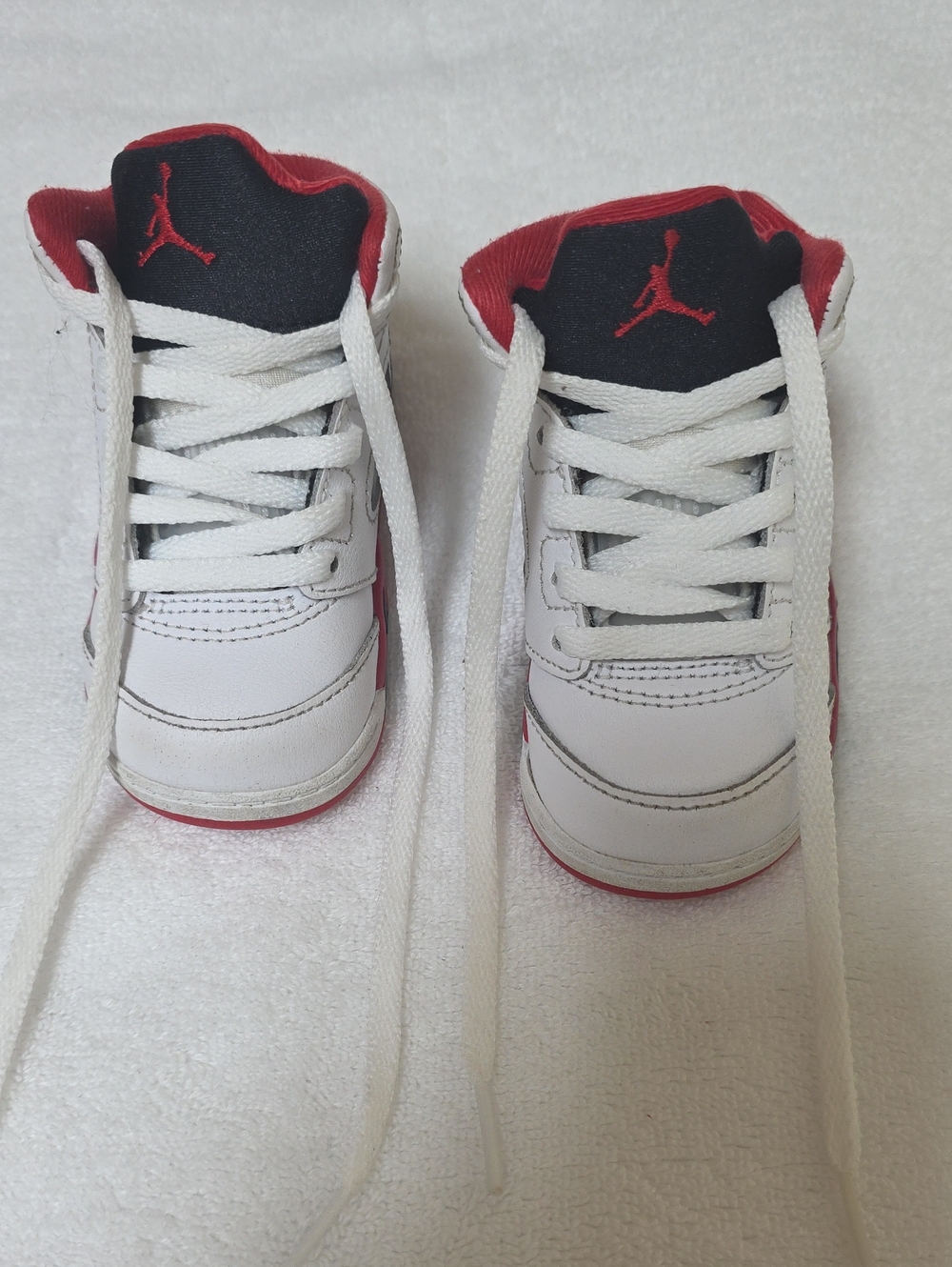 Nike Jordan Toddler White and Red High-Top Sneakers 5C